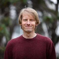Andrew Kimmel in a headshot portrait